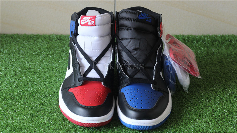 Air Jordan 1 Retro High OG Top 3